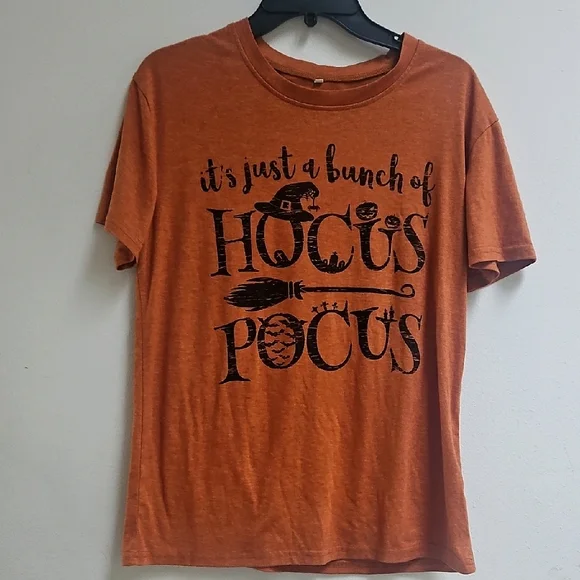 Hocus Pocus Graphic T-Shirt - Picture 2 of 4